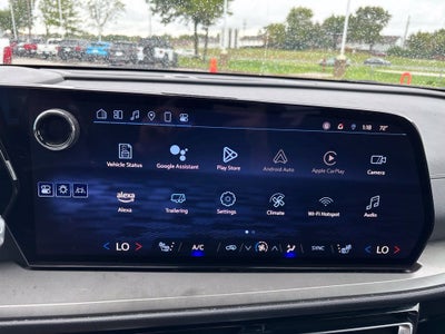 2025 Chevrolet Traverse FWD LT