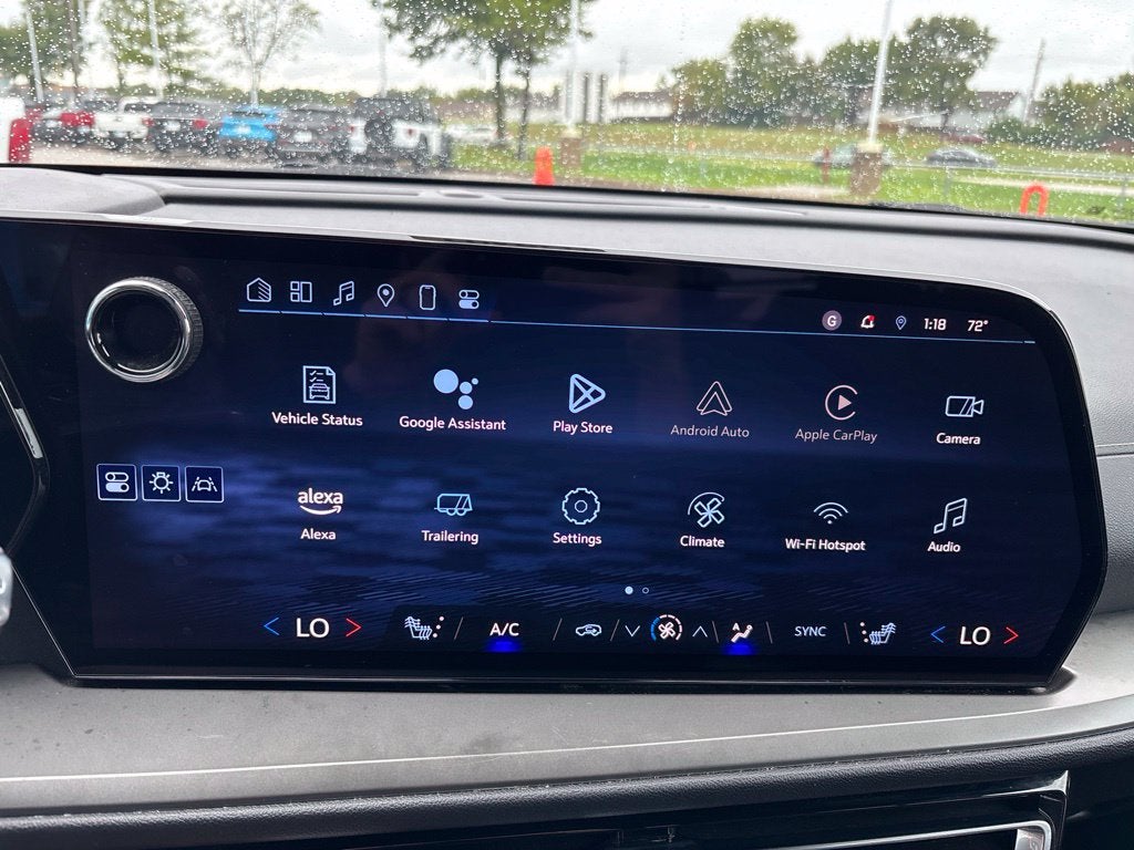 2025 Chevrolet Traverse FWD LT
