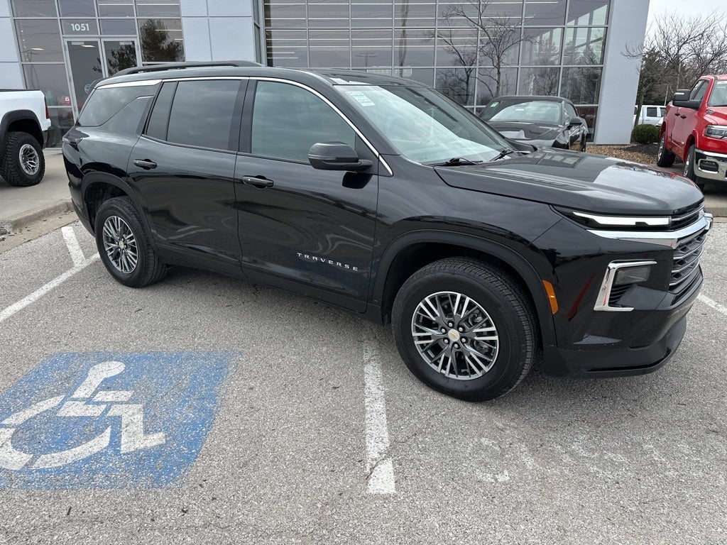 2025 Chevrolet Traverse LT 1LT