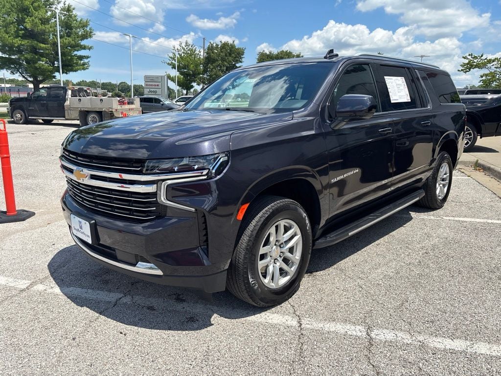 2024 Chevrolet Suburban LT