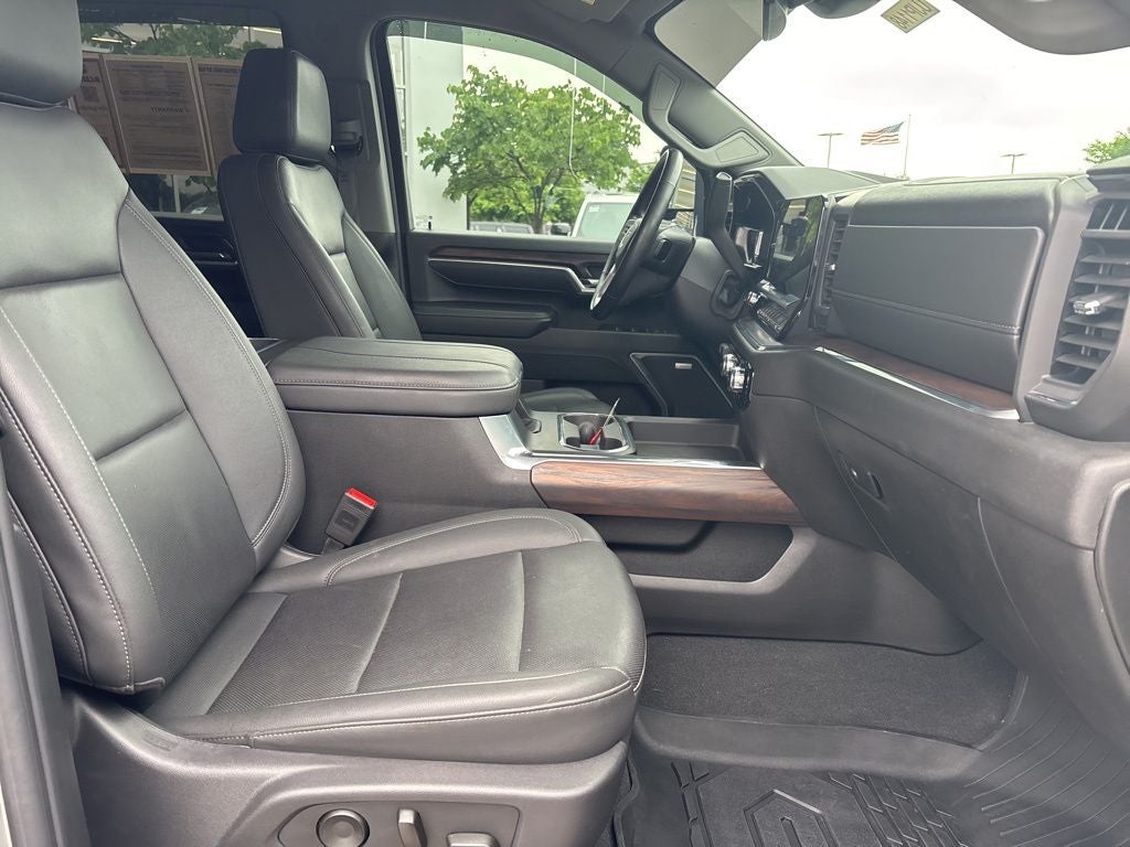 2025 GMC Sierra 2500HD SLT