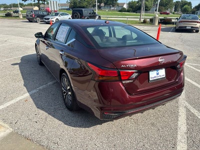 2025 Nissan Altima SV FWD