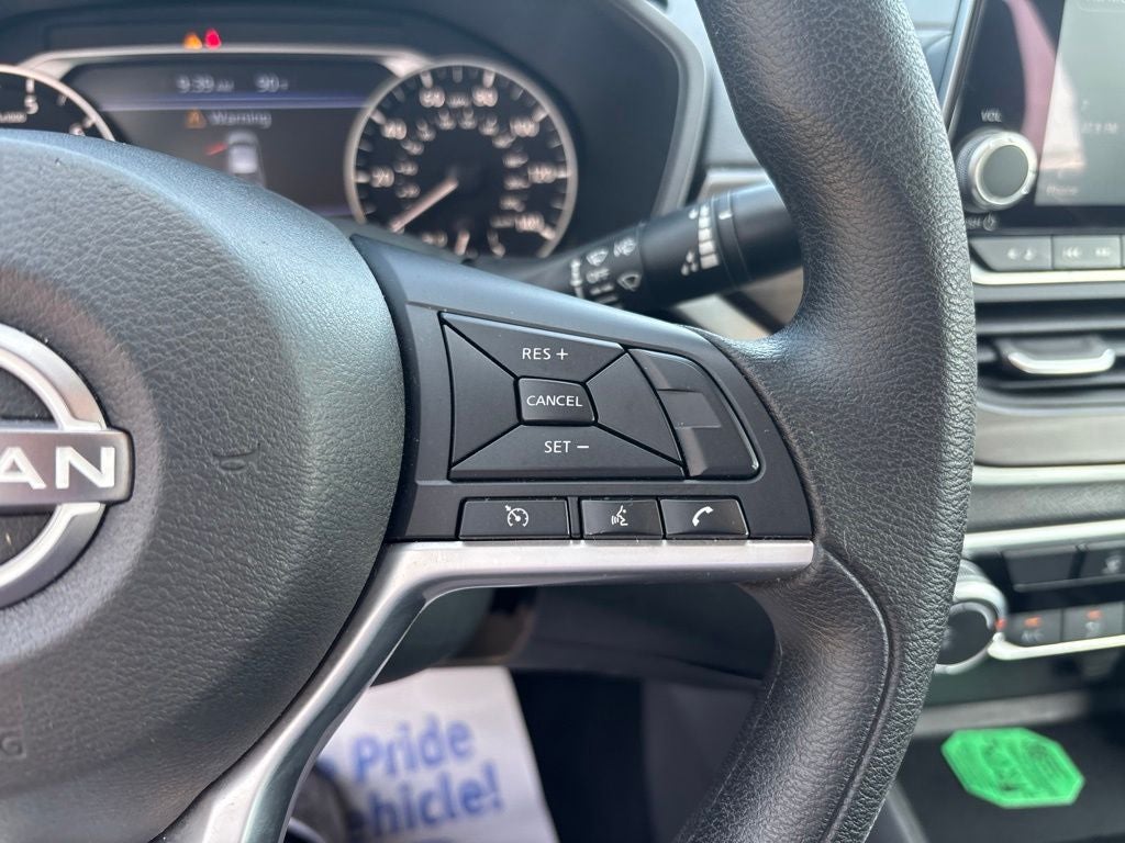 2025 Nissan Altima SV FWD