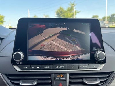 2025 Nissan Altima SV FWD