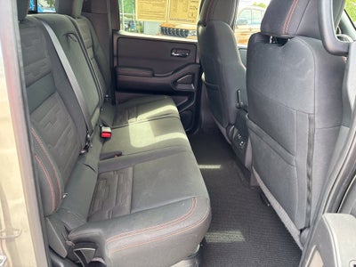 2022 Nissan Frontier Crew Cab PRO-4X 4x4