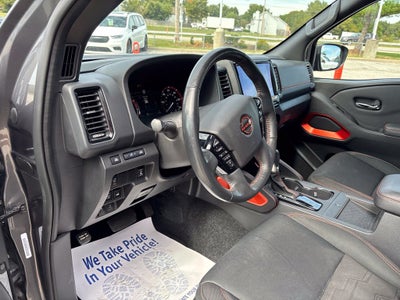 2022 Nissan Frontier Crew Cab PRO-4X 4x4