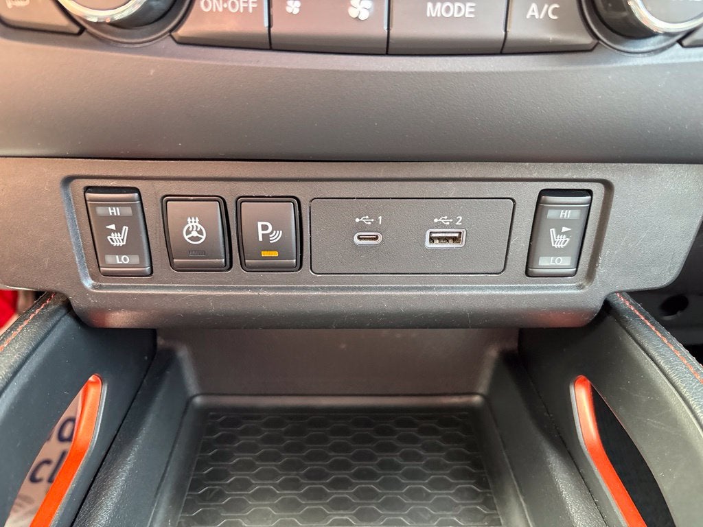 2022 Nissan Frontier Crew Cab PRO-4X 4x4