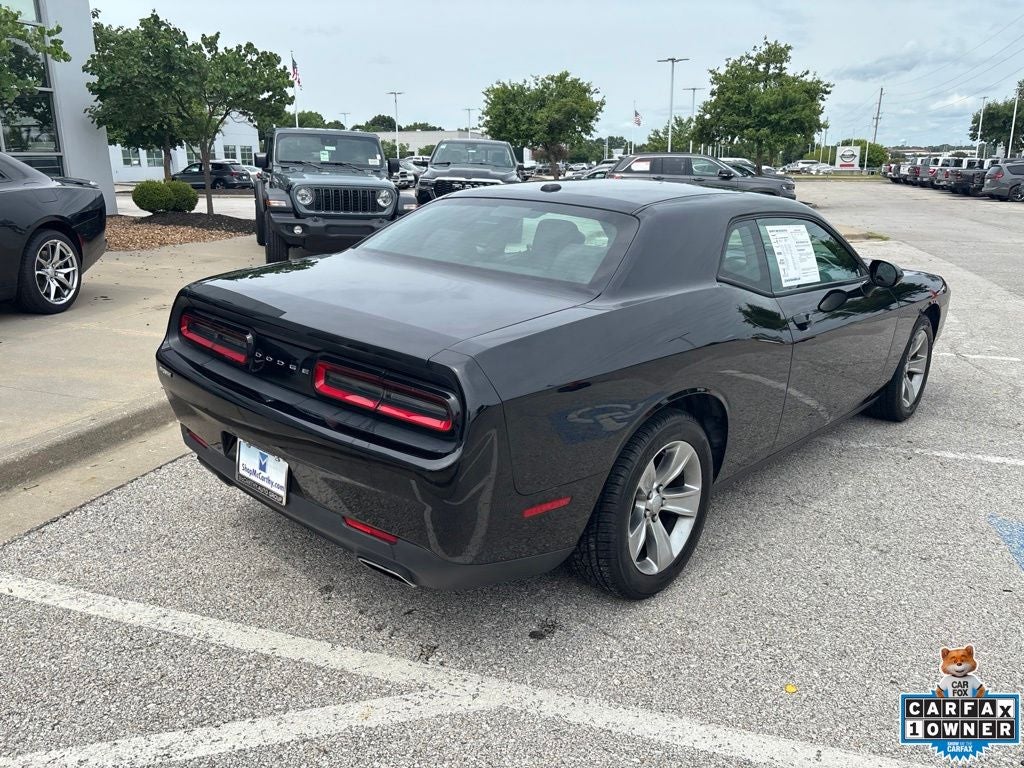 2015 Dodge Challenger SXT