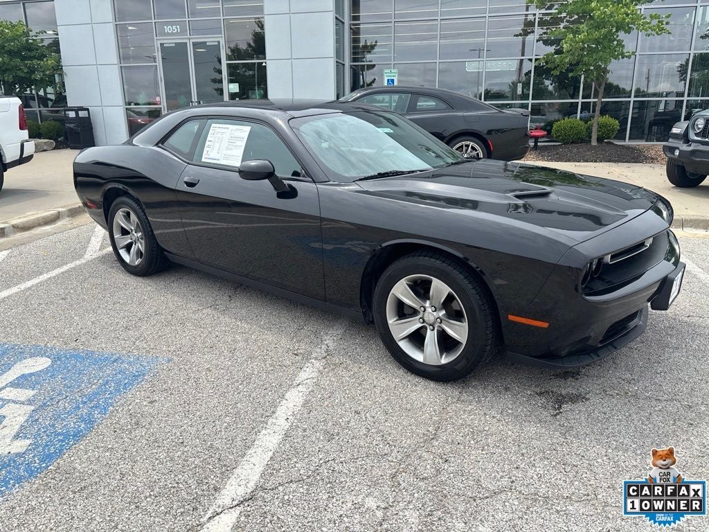 2015 Dodge Challenger SXT