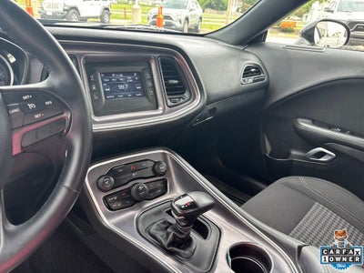 2015 Dodge Challenger SXT