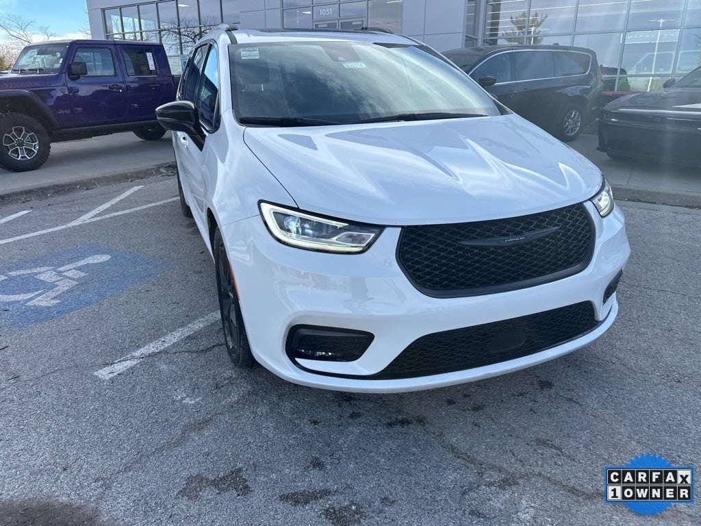 2025 Chrysler Pacifica Limited