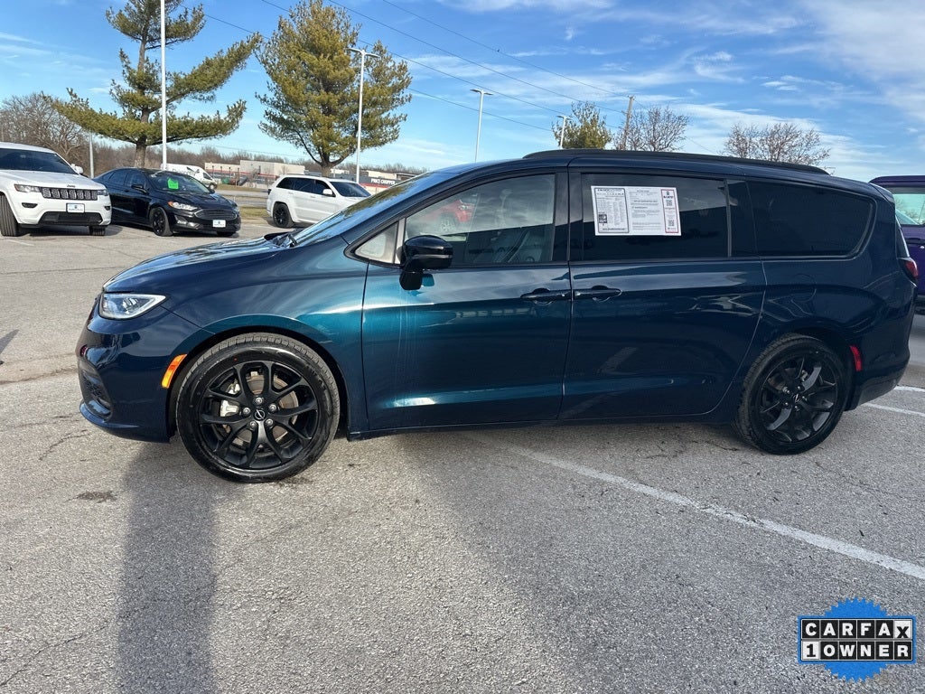 2025 Chrysler Pacifica Limited