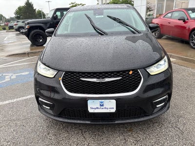 2023 Chrysler Pacifica Hybrid Touring L