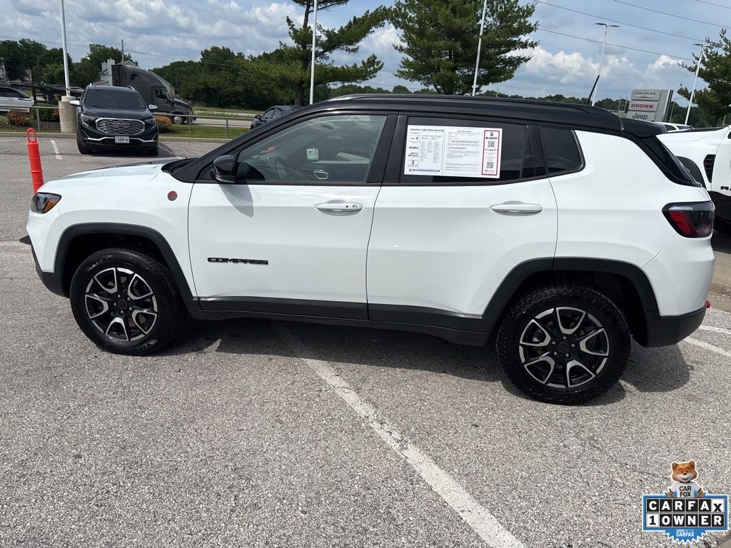 2025 Jeep Compass Trailhawk