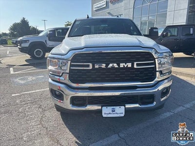 2024 RAM 3500 Big Horn Crew Cab 4x4 8' Box