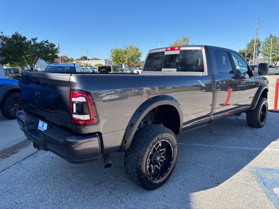 2023 RAM 3500 Laramie Crew Cab 4x4 8' Box