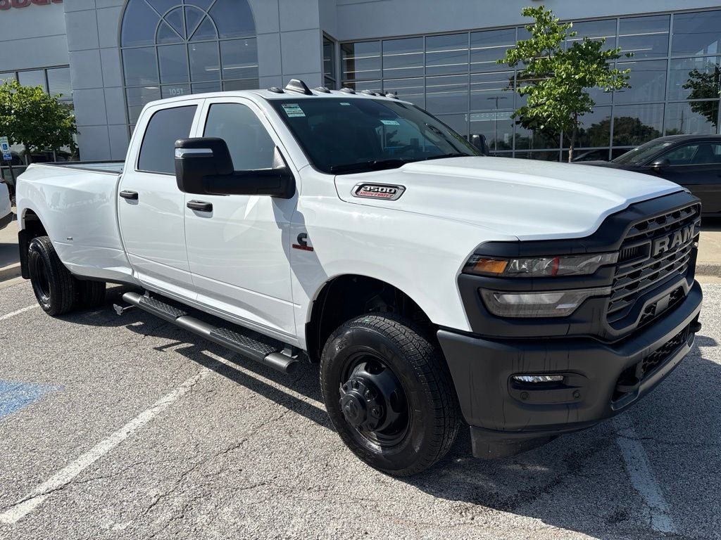 2026 RAM 3500 Tradesman Crew Cab 4x4 8' Box