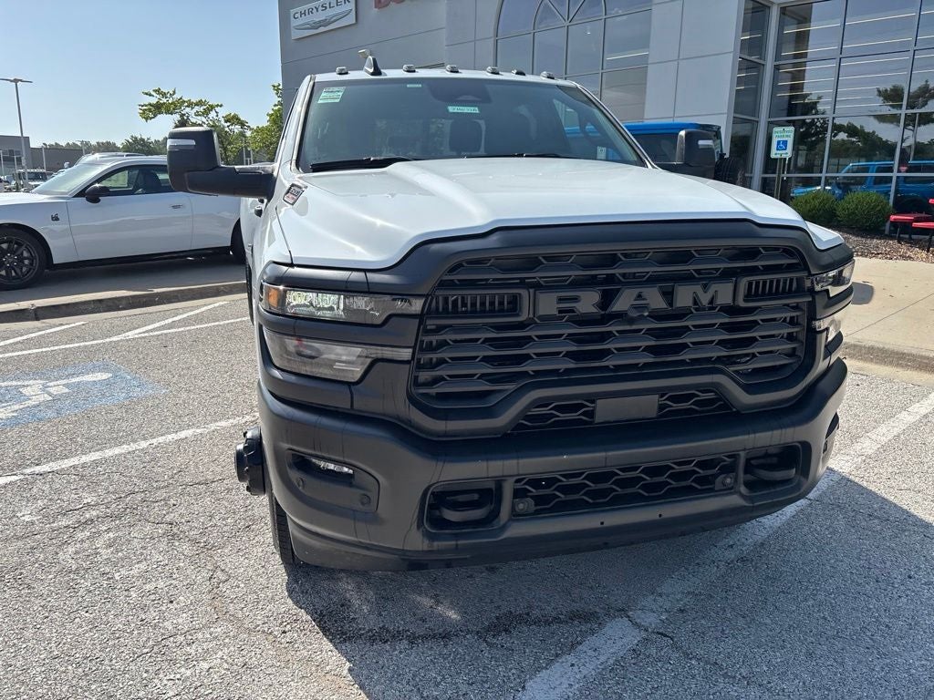 2026 RAM 3500 Tradesman Crew Cab 4x4 8' Box