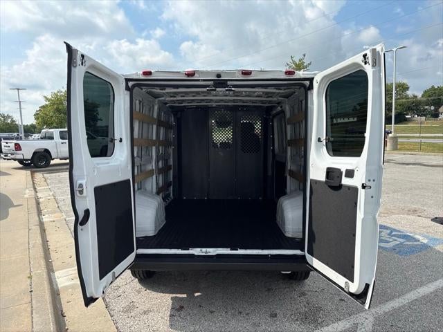 2025 RAM ProMaster 2500 Cargo Van Tradesman Low Roof 136' WB w/Pass Seat