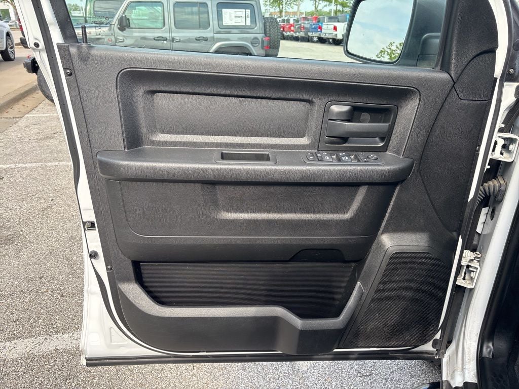 2021 RAM 1500 Classic Tradesman