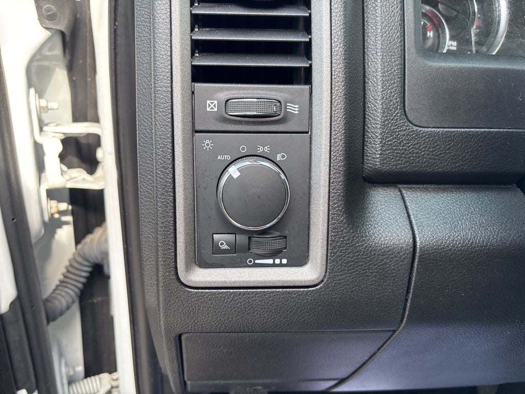 2021 RAM 1500 Classic Tradesman