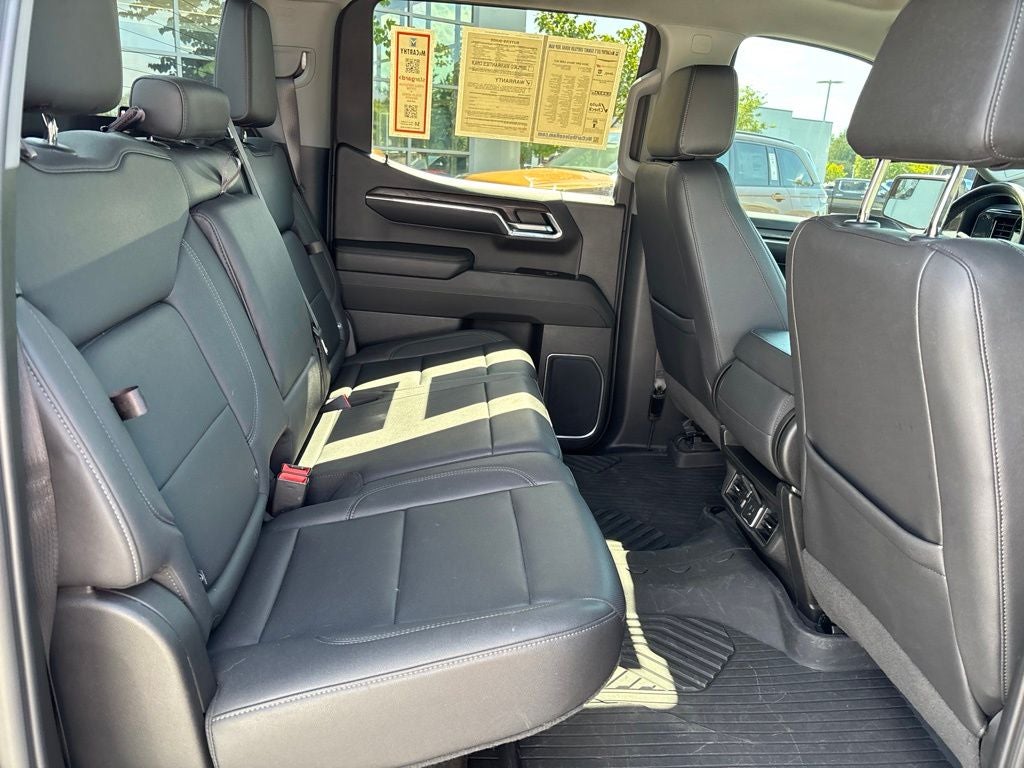 2024 GMC Sierra 1500 4WD Crew Cab Short Box SLT