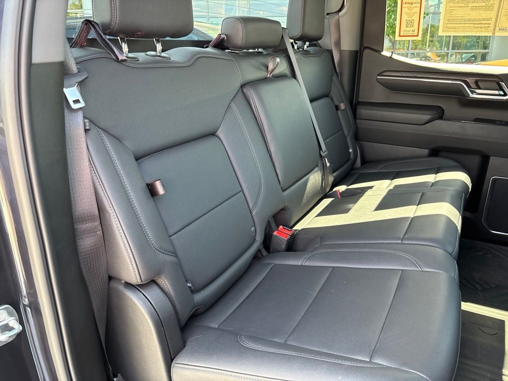 2024 GMC Sierra 1500 4WD Crew Cab Short Box SLT