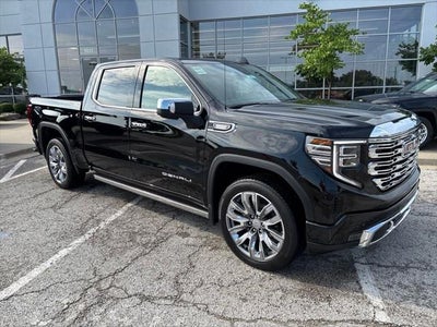 2023 GMC Sierra 1500 4WD Crew Cab Short Box Denali