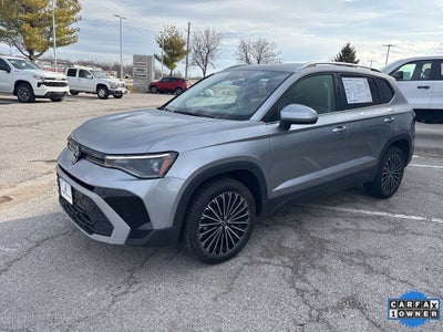 2025 Volkswagen Taos 1.5T SE