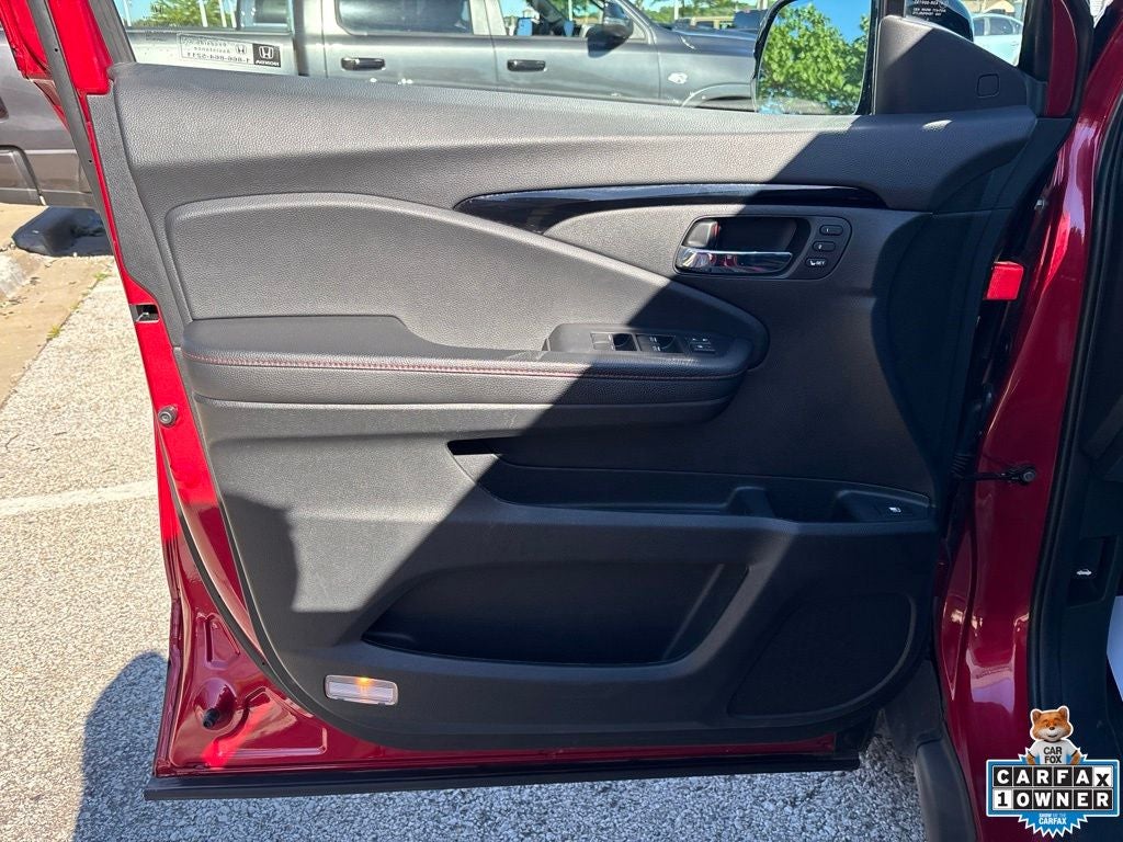 2025 Honda Ridgeline Black Edition