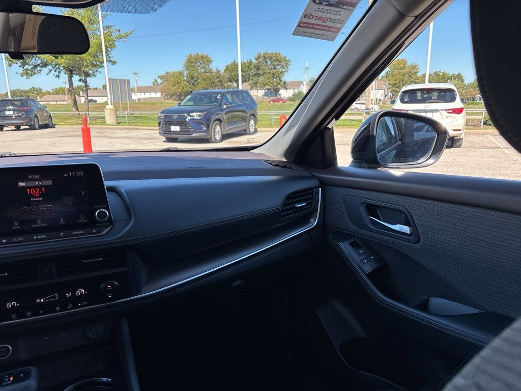 2023 Nissan Rogue SV Intelligent AWD