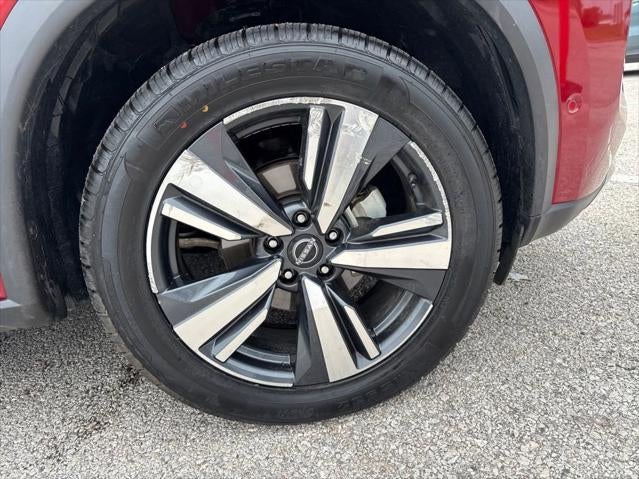 2023 Nissan Rogue SL FWD
