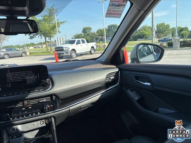 2023 Nissan Rogue SL Intelligent AWD
