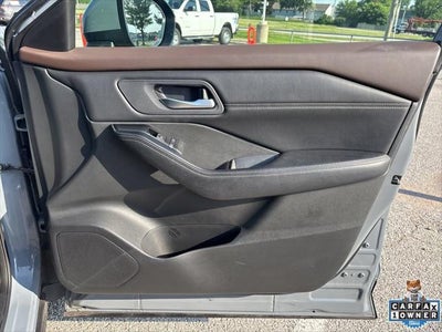2023 Nissan Rogue SL Intelligent AWD