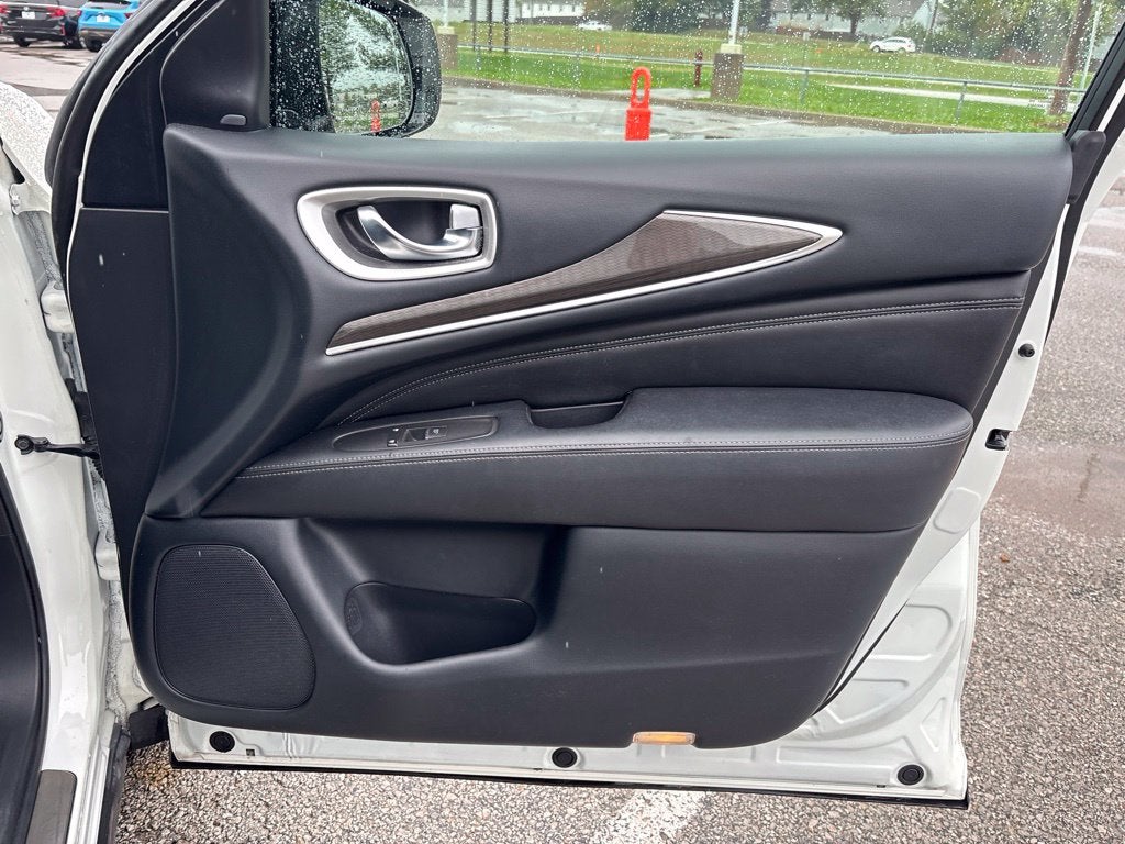 2020 INFINITI QX60 LUXE