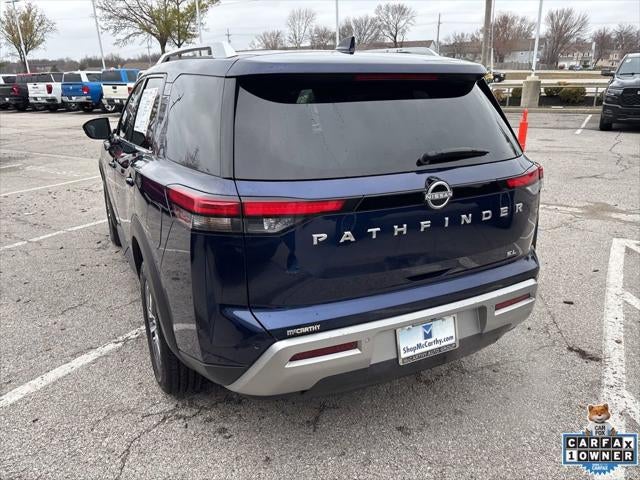 2025 Nissan Pathfinder SL FWD