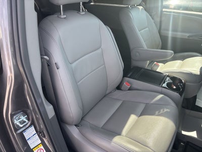 2018 Toyota Sienna XLE Premium 7 Passenger
