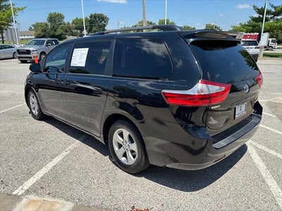 2017 Toyota Sienna LE 8 Passenger