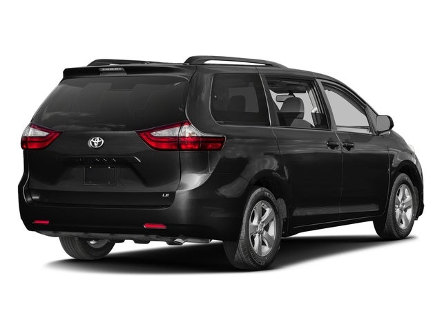 2017 Toyota Sienna LE 8 Passenger