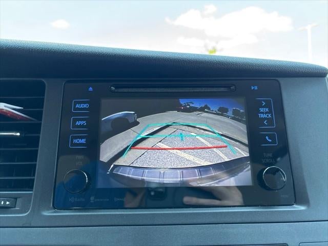 2017 Toyota Sienna LE 8 Passenger