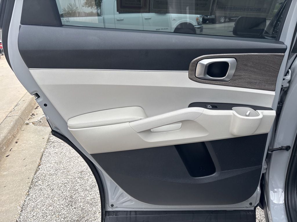 2022 Kia Sorento S