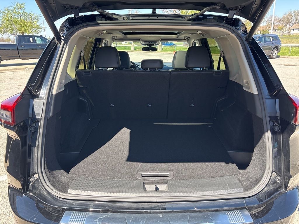 2024 Nissan Rogue SV Premium