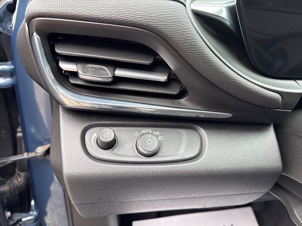 2025 Buick Envista Preferred FWD