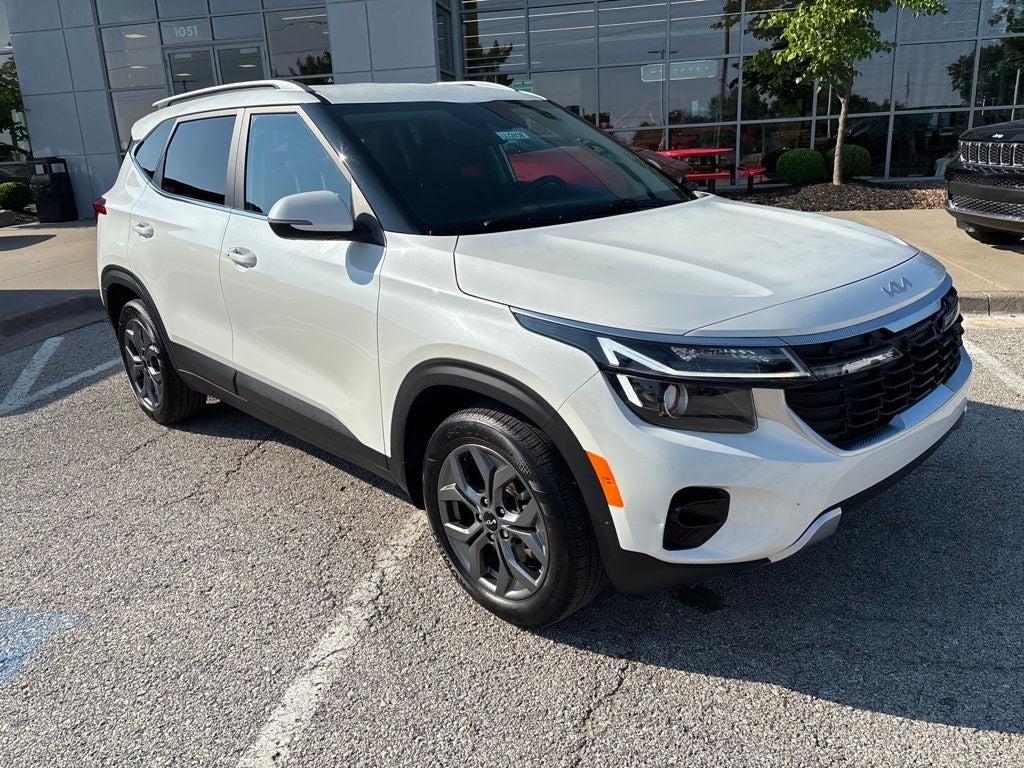 2024 Kia Seltos S