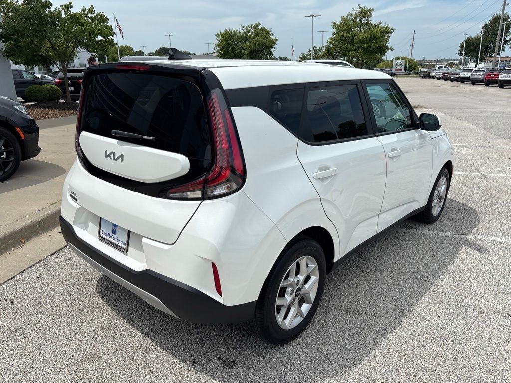 2025 Kia Soul LX