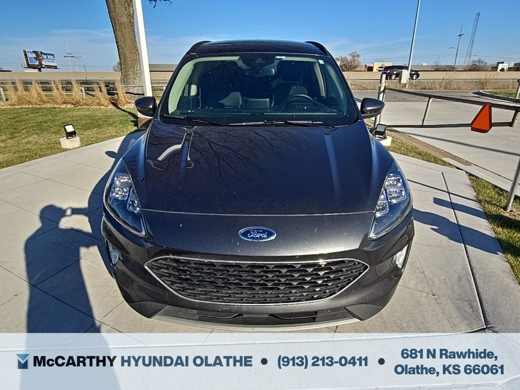 2020 Ford Escape Titanium Hybrid