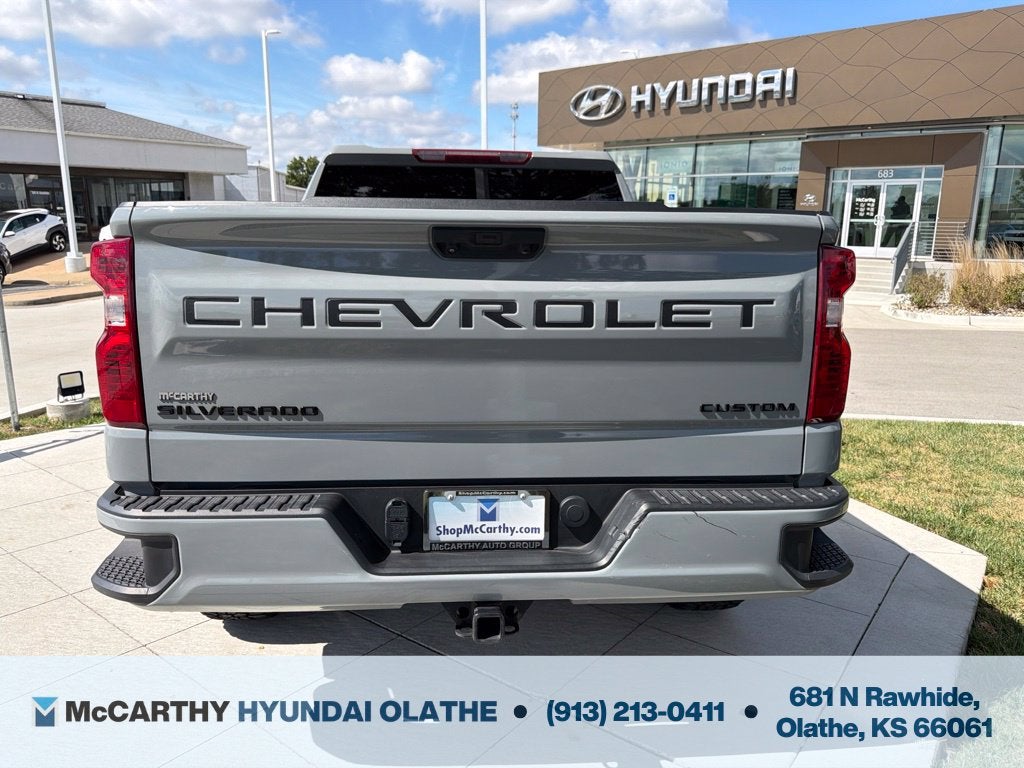 2024 Chevrolet Silverado 1500 Custom