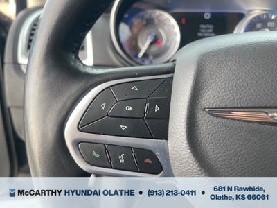 2022 Chrysler 300 Touring