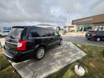 2016 Chrysler Town & Country Limited