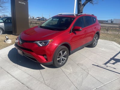 2016 Toyota RAV4 XLE